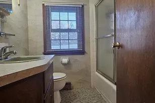 27 Summer St, Chelmsford, MA 01824 - Photo 7