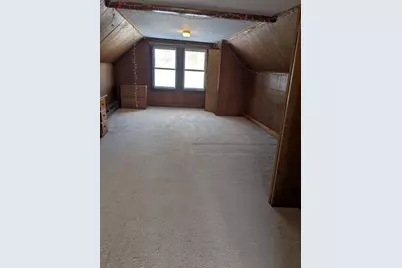 296 Pelham St, Methuen, MA 01844 - Photo 27