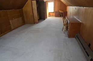 296 Pelham St, Methuen, MA 01844 - Photo 35