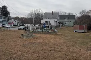 296 Pelham St, Methuen, MA 01844 - Photo 5