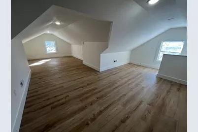 288-290 Providence Rd, Northbridge, MA 01588 - Photo 15