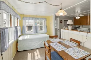 10 Surf Ave, Wareham, MA 02571 - Photo 11