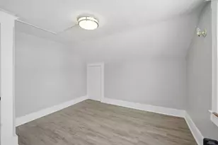 87 Fenwick St, Springfield, MA 01109 - Photo 21