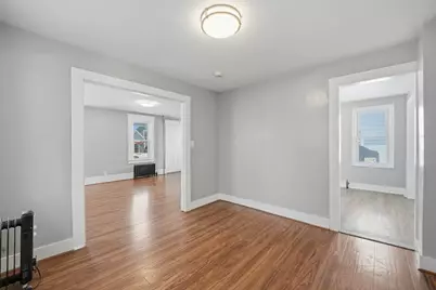 87 Fenwick Street, Springfield, MA 01109 - Photo 9