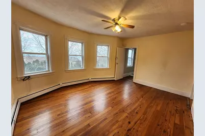 72 Derby St #3, Salem, MA 01970 - Photo 7