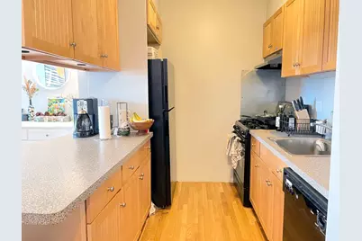 828 Huntington Ave #3, Boston, MA 02115 - Photo 3