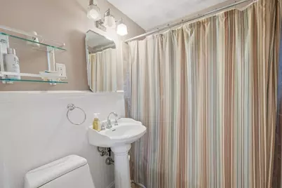 19 Indian Hill Rd, Woburn, MA 01801 - Photo 17