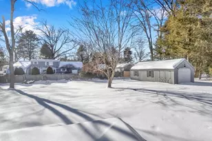 30 Llewellyn Dr, Westfield, MA 01085 - Photo 23