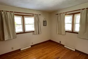 30 Llewellyn Dr, Westfield, MA 01085 - Photo 9