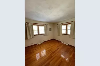 30 Llewellyn Dr, Westfield, MA 01085 - Photo 9