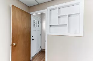 990 Pleasant St, Brockton, MA 02301 - Photo 11