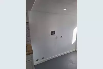 21 Boyden St, Fall River, MA 02721 - Photo 37