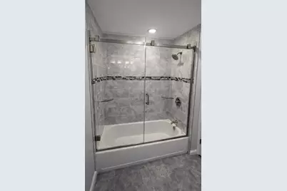 214-216 E Eagles St #6, Boston, MA 02128 - Photo 9