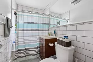 28 Warwick Rd, Watertown, MA 02472 - Photo 9