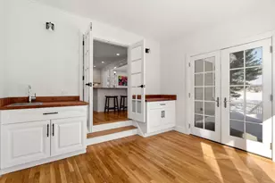 31 College Rd, Wellesley, MA 02482 - Photo 15