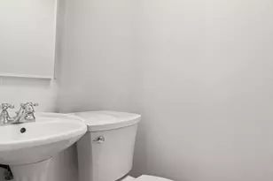 31 College Rd, Wellesley, MA 02482 - Photo 19