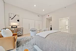 2420 Beacon St, Boston, MA 02467 - Photo 13