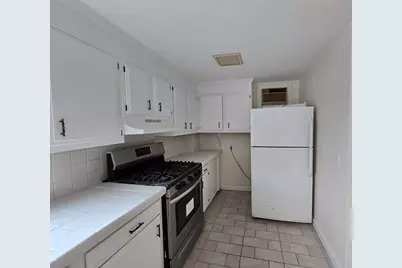 88-90 Rockwell St #2, Malden, MA 02148 - Photo 3