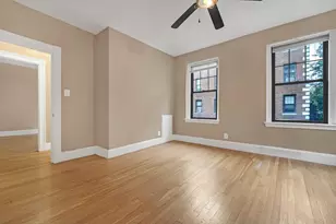 62 Queensberry St, Boston, MA 02215 - Photo 9