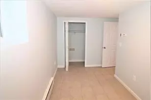 2 Woodbine St, Boston, MA 02119 - Photo 17