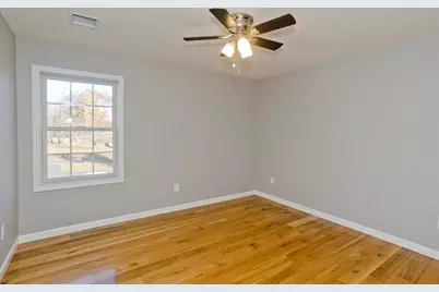 42 Loopley, Ludlow, MA 01056 - Photo 27