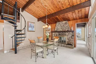 6 Jessie Ln, Berkley, MA 02779 - Photo 9