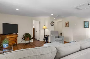 16 Town Neck Rd, Sandwich, MA 02563 - Photo 9