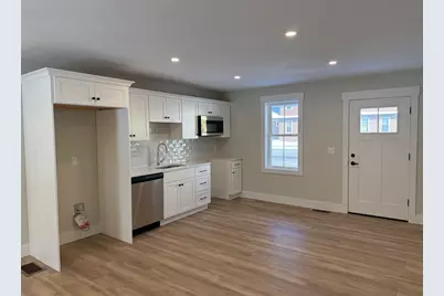 480 Wareham St #31, Middleborough, MA 02346 - Photo 5