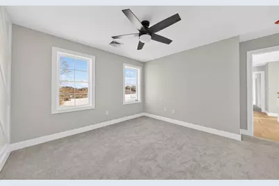 3 Earle St, Fairhaven, MA 02739 - Photo 35