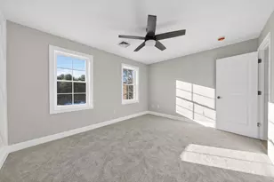 3 Earle St, Fairhaven, MA 02739 - Photo 37