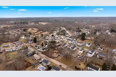 76 Plain St, Taunton, MA 02780 - Photo 27