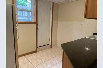 8 A Boylston #2D, Worcester, MA 01605 - Photo 5