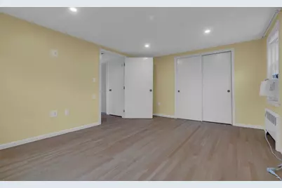 104 Mishawum Road, Woburn, MA 01801 - Photo 7