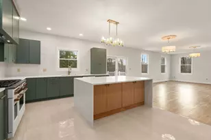 140 York St, Canton, MA 02021 - Photo 5