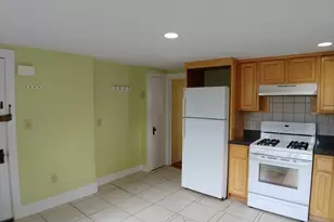 77 Hudson St, Marlborough, MA 01752 - Photo 5