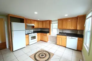 77 Hudson St, Marlborough, MA 01752 - Photo 1