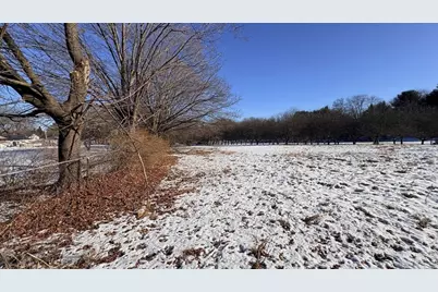 10 Lanseigne, Dracut, MA 01826 - Photo 5