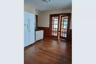 196 Hope St #2, Fall River, MA 02721 - Photo 5