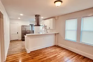 29 Harriet St, Boston, MA 02135 - Photo 3