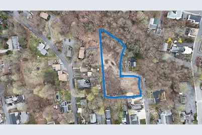 46 Auburn Pl, Athol, MA 01364 - Photo 1