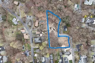 46 Auburn Pl, Athol, MA 01364 - Photo 1