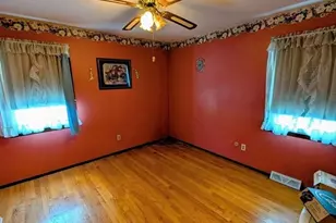 65 Winthrop St, Quincy, MA 02169 - Photo 9