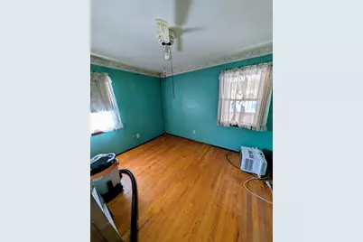 65 Winthrop Street, Quincy, MA 02169 - Photo 11