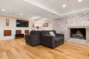 6 Henchman St, Boston, MA 02113 - Photo 5