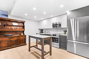 932 Broadway, Chelsea, MA 02150 - Photo 3