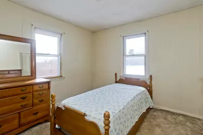 54 Dudley St, Springfield, MA 01095 - Photo 19