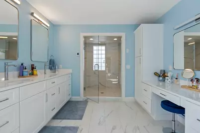 36 & 36R Holly Circle, Easthampton, MA 01027 - Photo 21