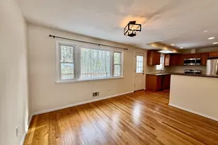 27 Ledgewood Rd, Framingham, MA 01701 - Photo 5