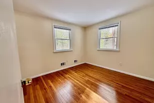 27 Ledgewood Rd, Framingham, MA 01701 - Photo 11