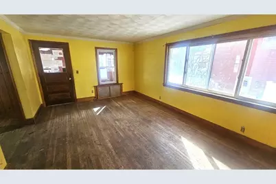 118 Wait, Springfield, MA 01104 - Photo 9